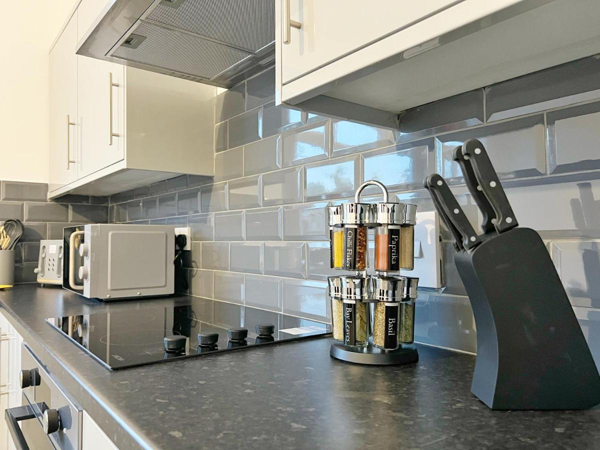 Cheerful 3 Bedroom Home With Netflix And Wi-Fi Middleton  Bagian luar foto